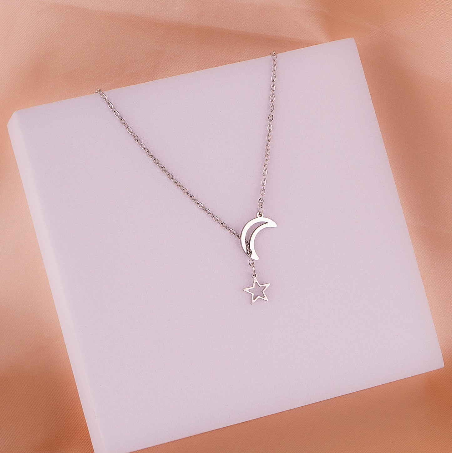 Cadena Luna Estrella Plateada